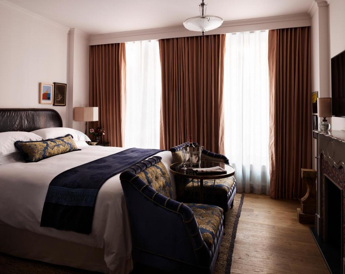 Nomad London Hotel Eksteriør billede A bedroom at the hotel