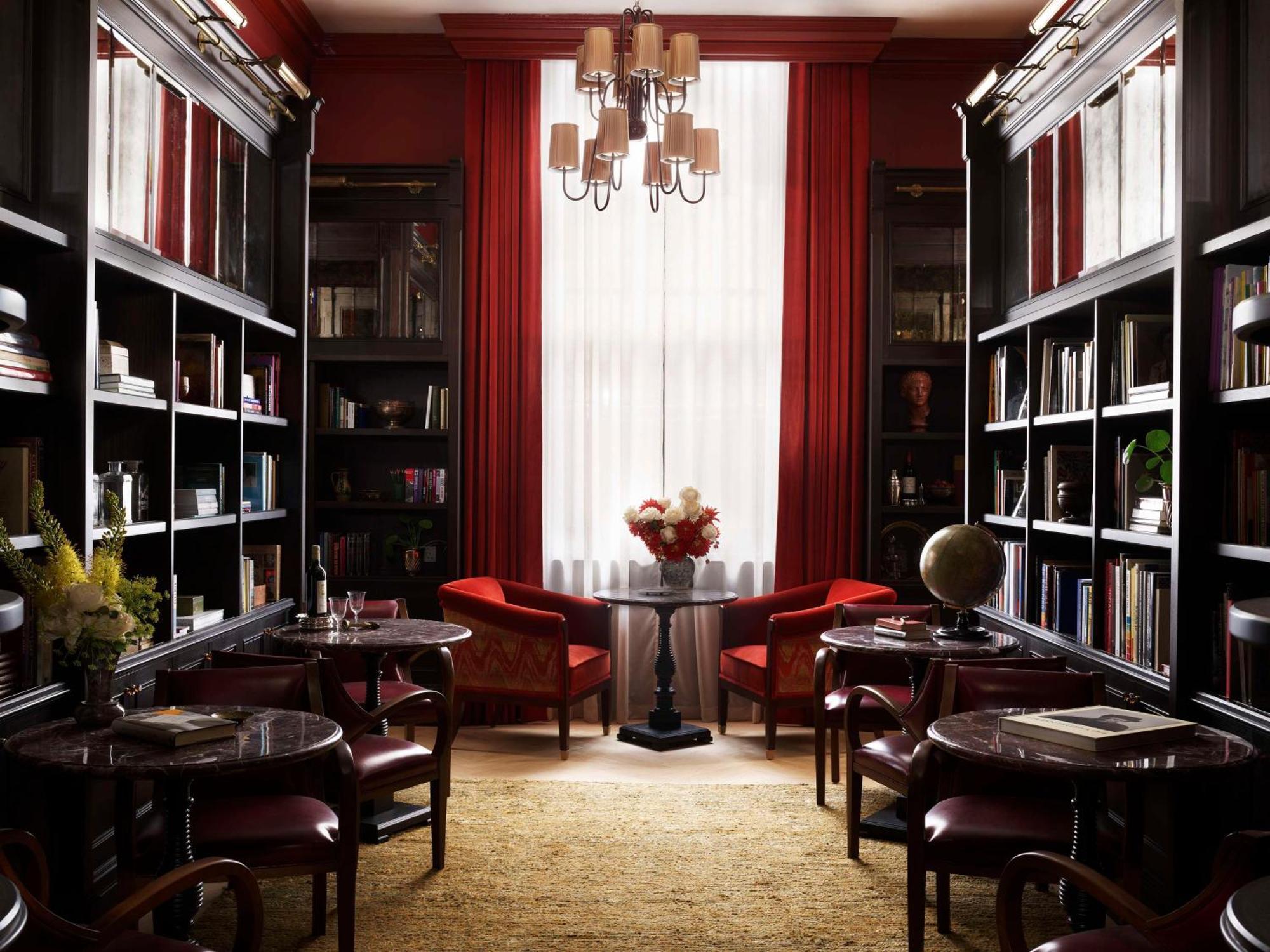 Nomad London Hotel Eksteriør billede Library at the Mark